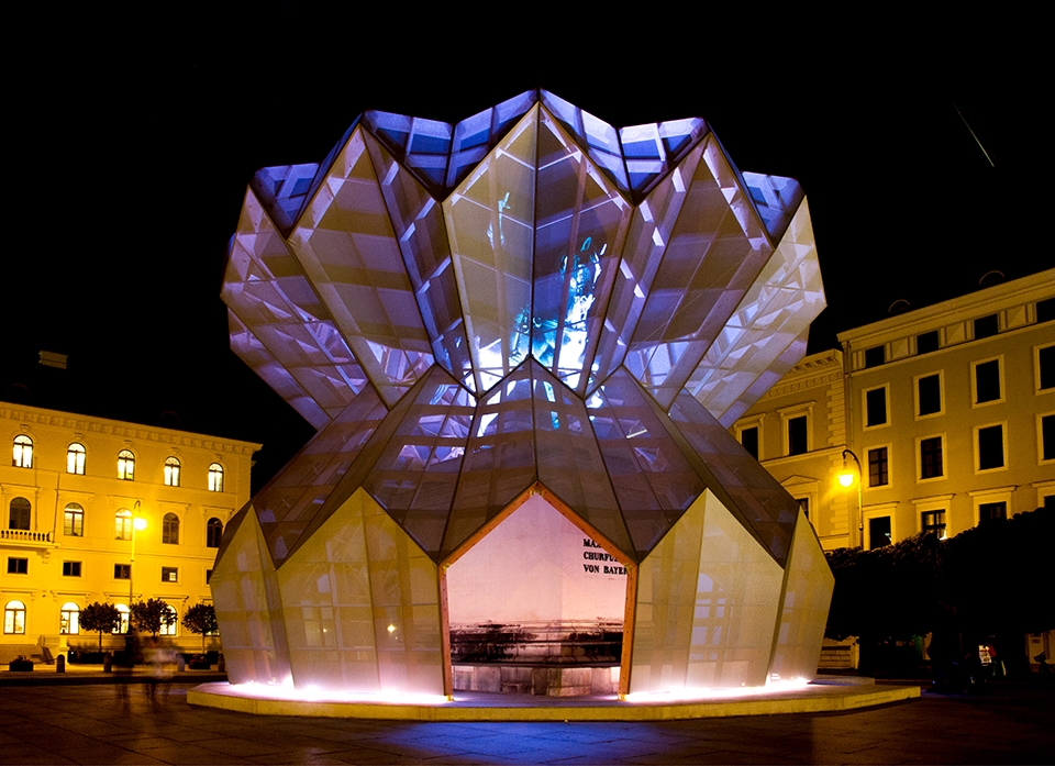 金属线网木结构体系标签:慕尼黑分类:展馆文化建筑装置雕塑来自studio