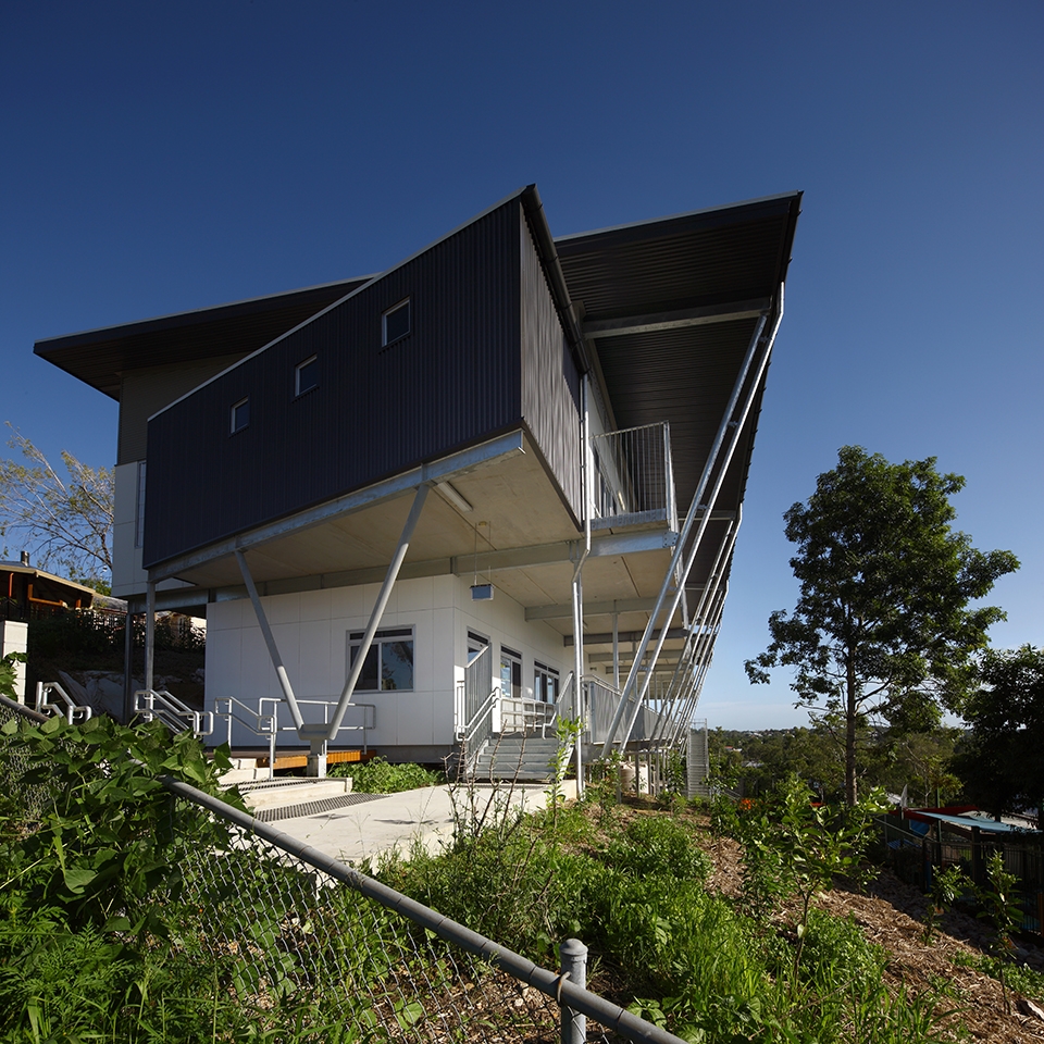 Bulimba State School Hall and Classroom Building Biscoe Wilson Architects