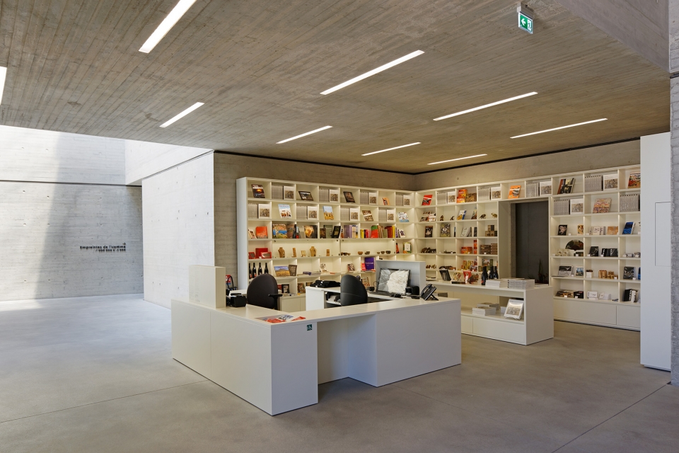 lodeve museum by projectiles