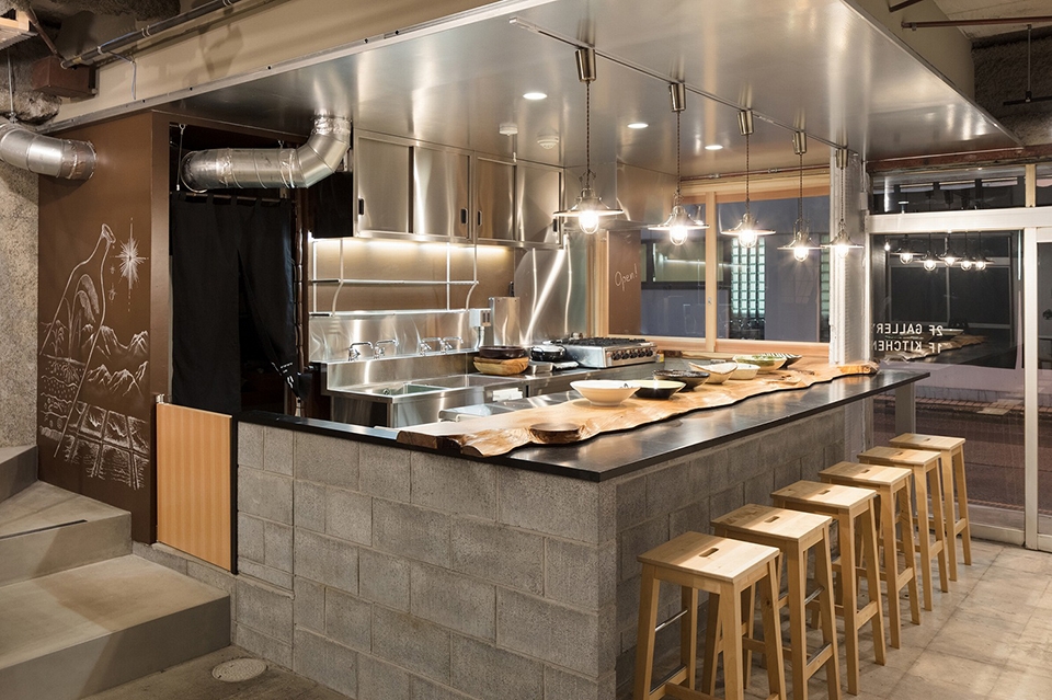 nishiki cho bunkaisan by sugawaradaisuke architects