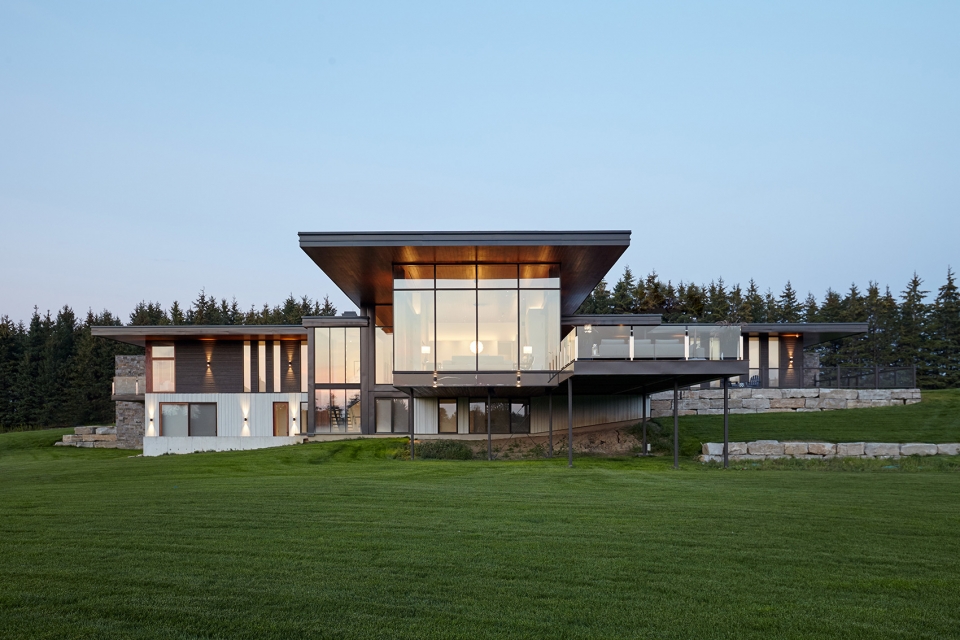 stouffville residence by trevor mcivor architect