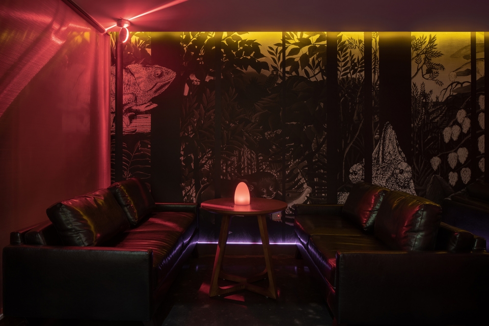 Hedge bar Urban Stream Architects Design