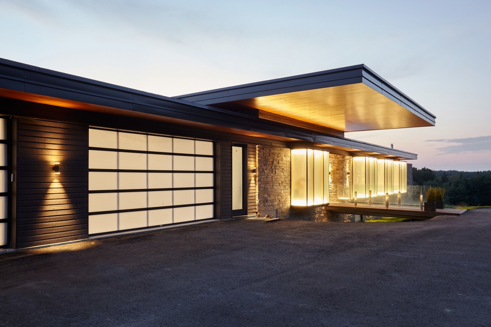 stouffville residence by trevor mcivor architect