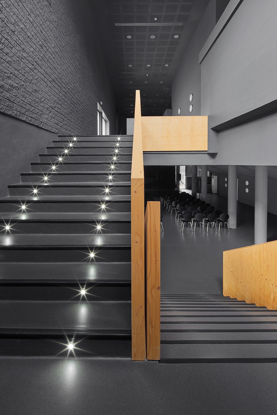 teatre de torredembarra by nam arquitectura