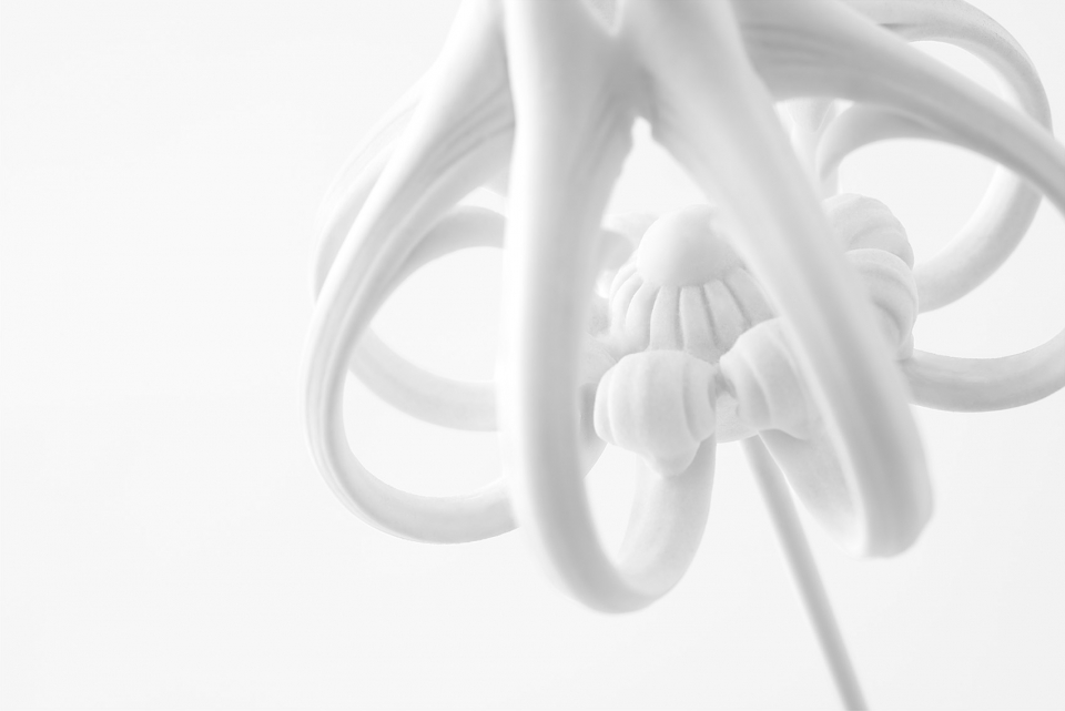 hasu and handle flower for sevres by nendo