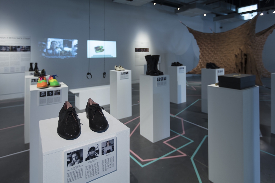 fantastical architecture art and design neon in the studio