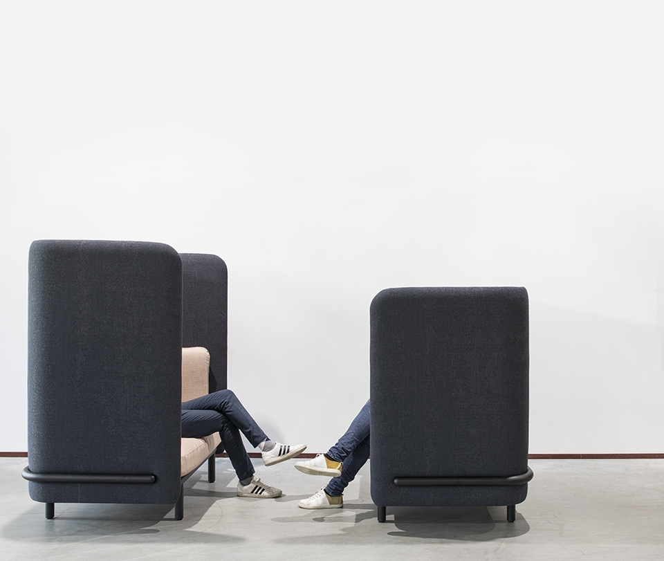 cowork lounge at ids vancouver by inform contract and buzzispace 1