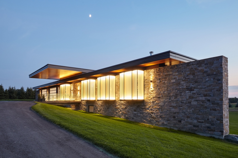 stouffville residence by trevor mcivor architect