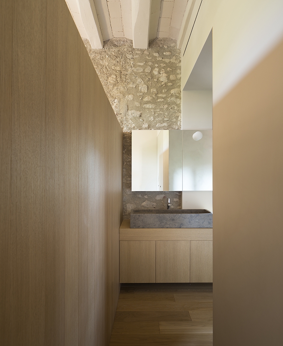 sant marti house by francesc rife studio