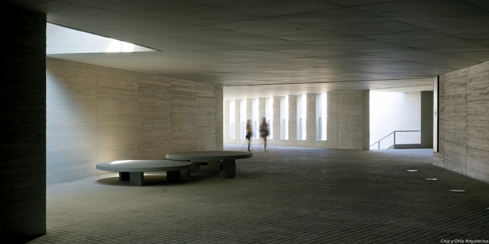 Learning Center at UGR University Cruz y Ortiz Arquitectos