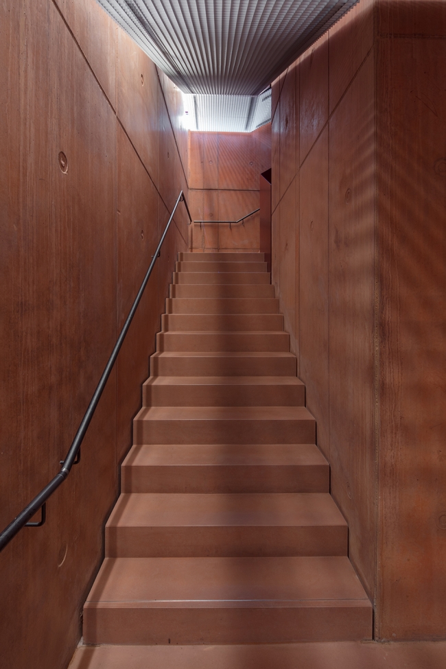 Tonofen factory heneghan peng architects
