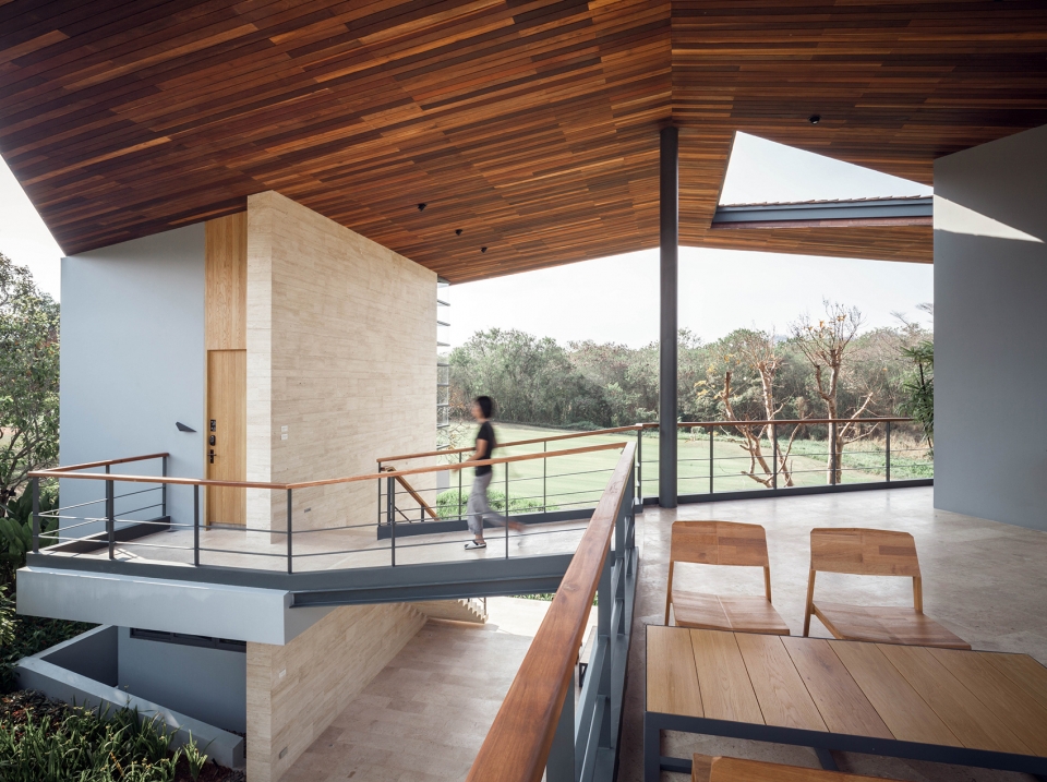 Gliding Villa StuDO