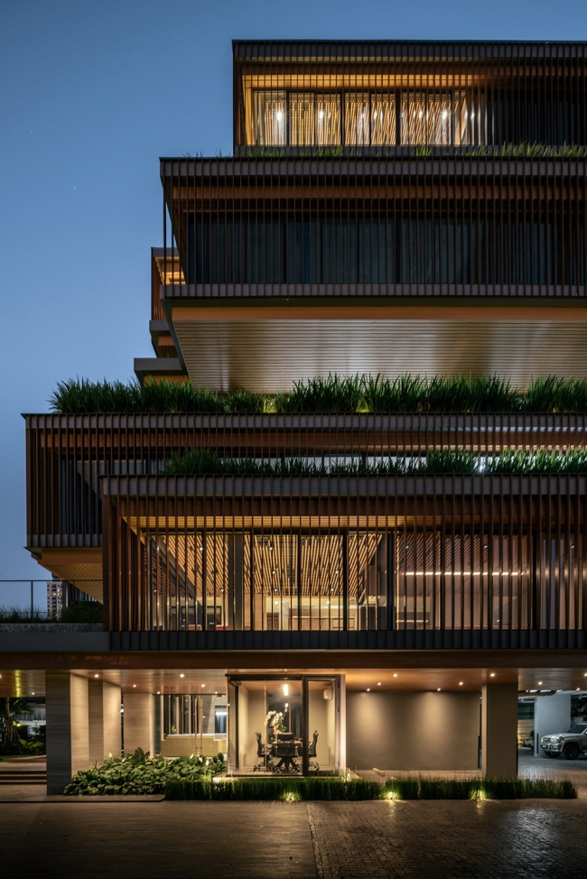 Inter Crop Office by StuDO