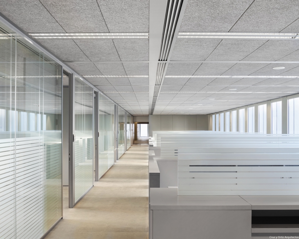 Offices for Regional Government of Andalusia Cruz y Ortiz Arquitectos