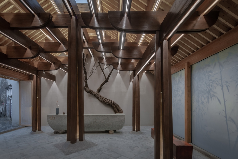 unique dining pods for morpheus hotel by uap