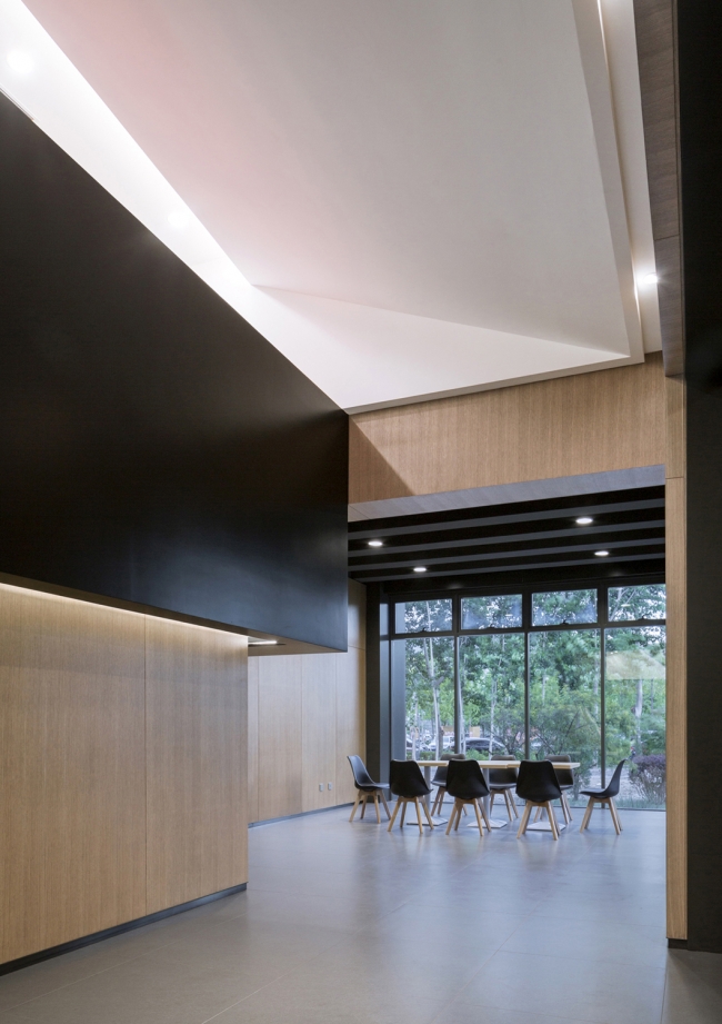 Renovation of Auditorium in North Campus Central Academy of Fine Arts by CAFA School of Architecture