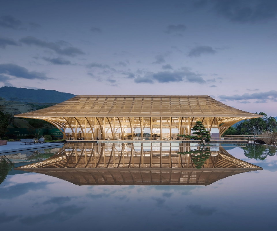 Tahoe Qingyun Town China by Shanghai Tianhua architectural design co. LTD