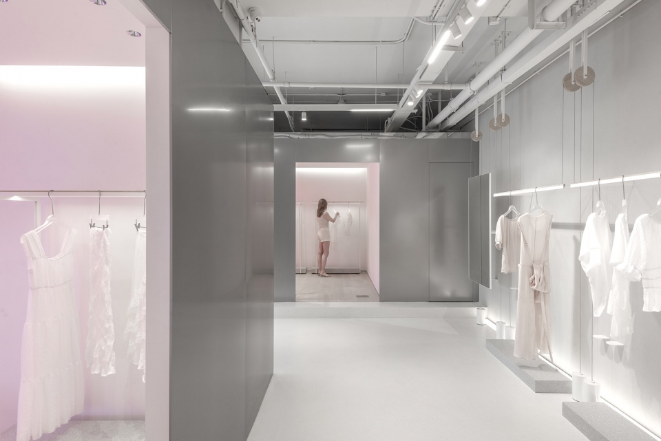 Dear So Cute Shop and Café China by LUKSTUDIO