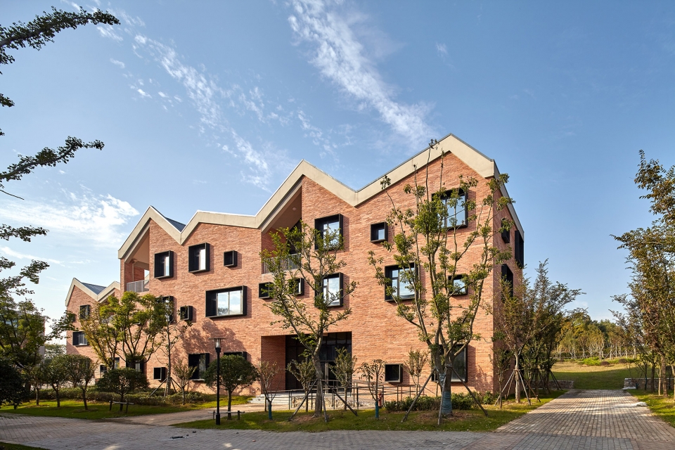Nanjing Yaxi Citta Slow Village China by BAU