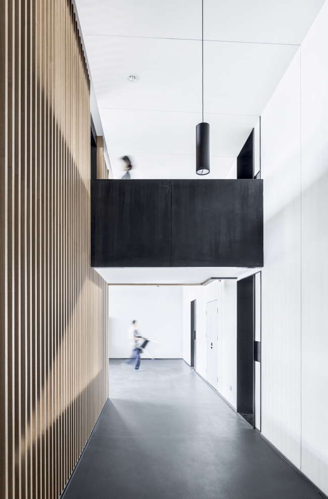 Office space renovation of Shanghai YuTu technology co. LTD by Mix Architecture