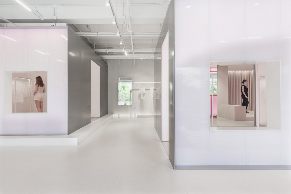 Dear So Cute Shop and Café China by LUKSTUDIO
