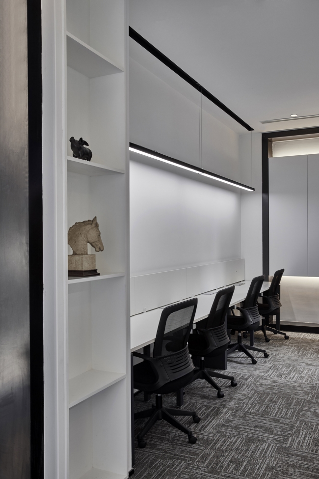 TEMPUS Travel Management Co. Ltd. Office China by ATDESIGN