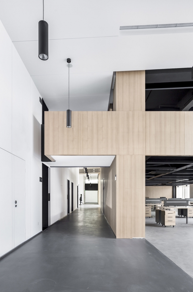 Office space renovation of Shanghai YuTu technology co. LTD by Mix Architecture