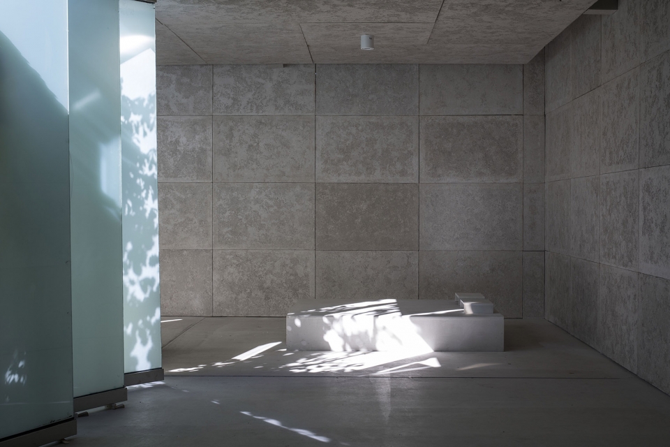 Concrete Vessel fcjz