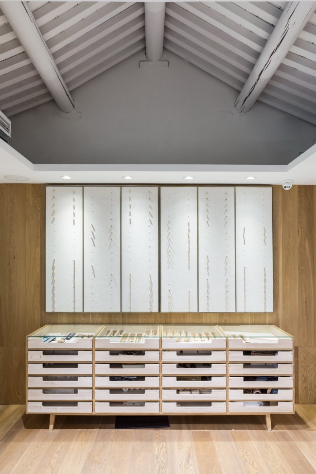 JING FAN China by Golucci Interior Architects