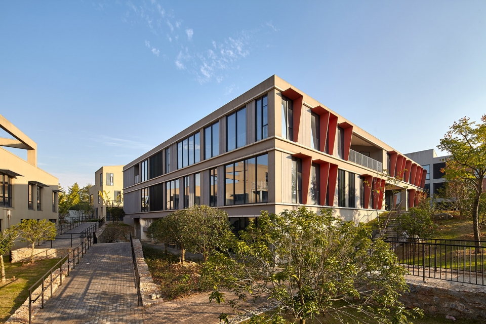 Nanjing Yaxi Citta Slow Village China by BAU