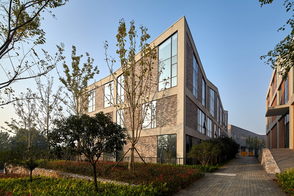 Nanjing Yaxi Citta Slow Village China by BAU
