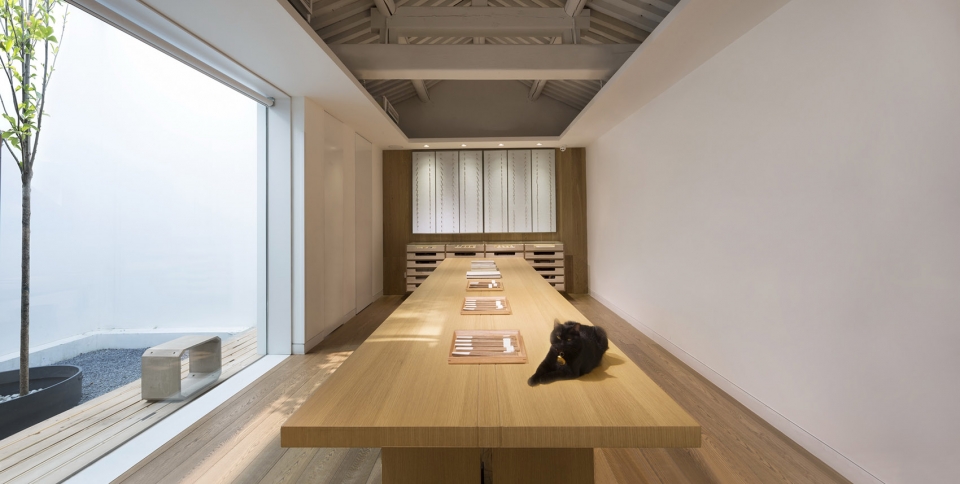 JING FAN China by Golucci Interior Architects