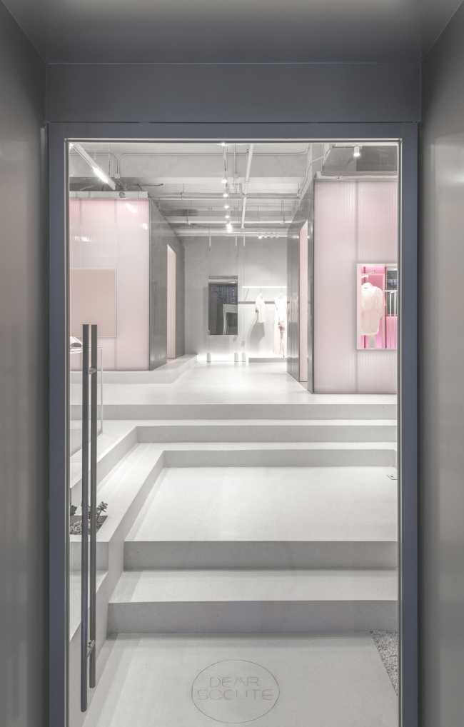 Dear So Cute Shop and Café China by LUKSTUDIO