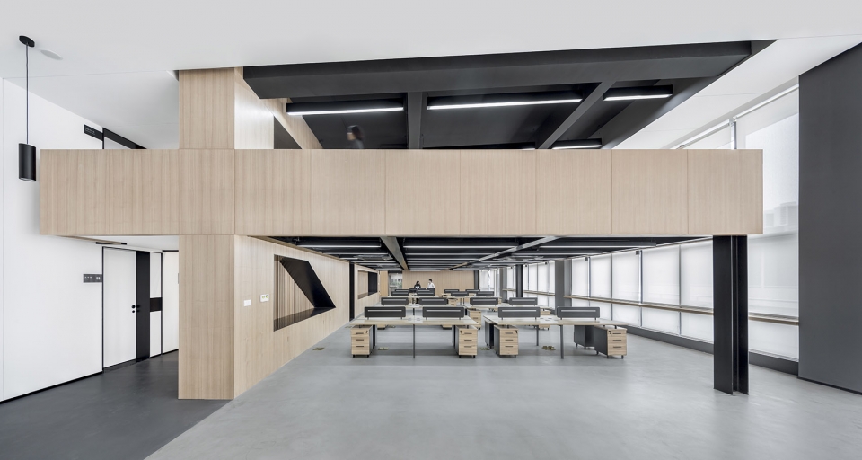 Office space renovation of Shanghai YuTu technology co. LTD by Mix Architecture