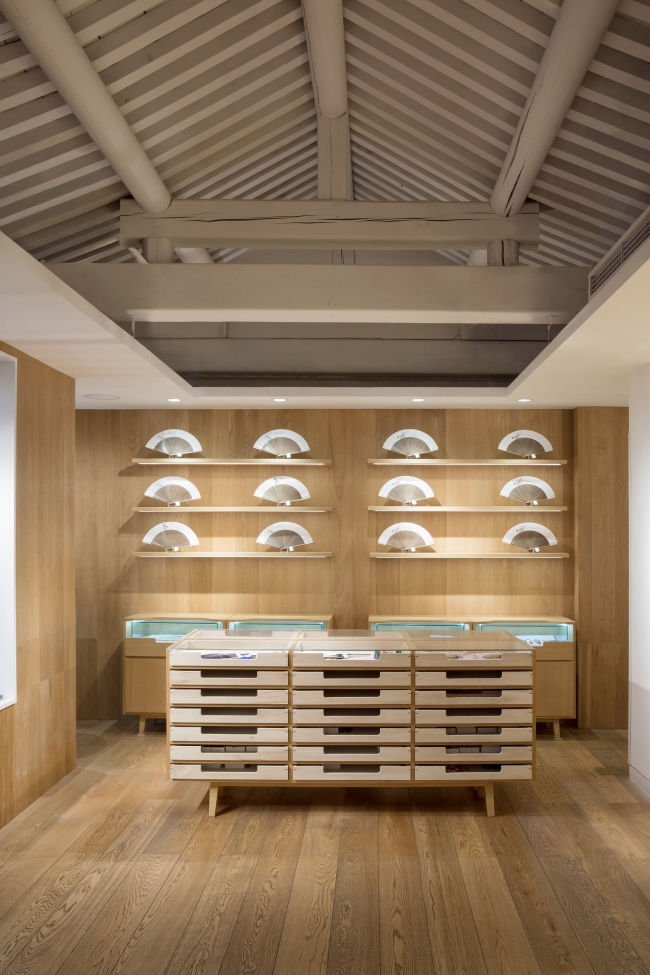 JING FAN China by Golucci Interior Architects