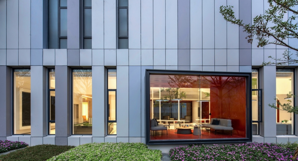 Midea Park Mansion China by CC Design