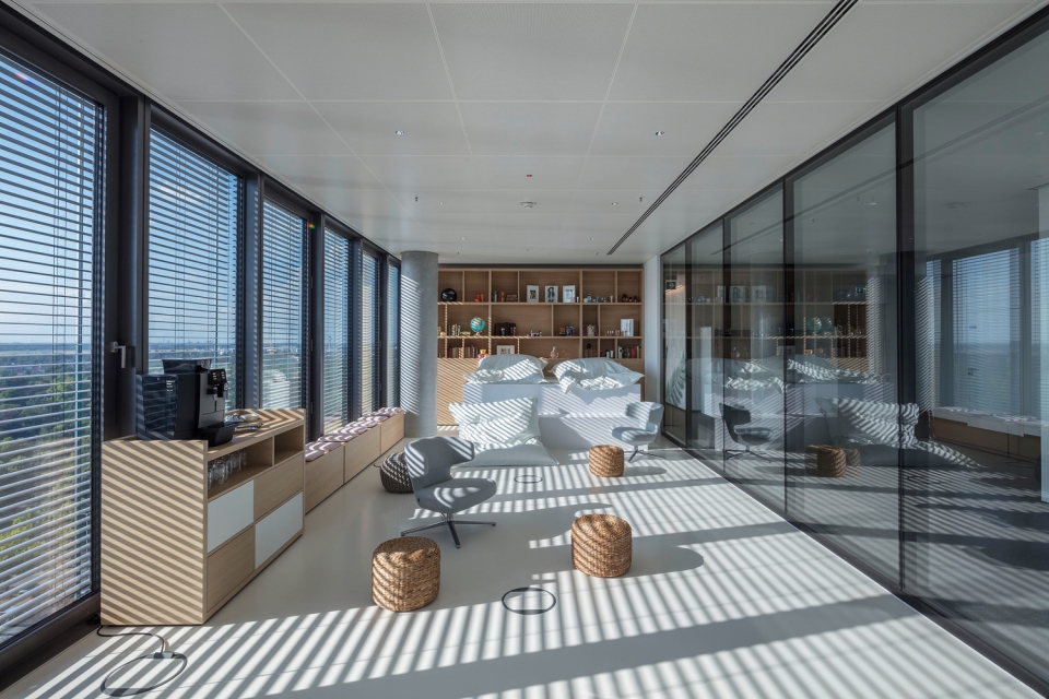 LOreal Horizon 22J122 Germany by HPP Architects