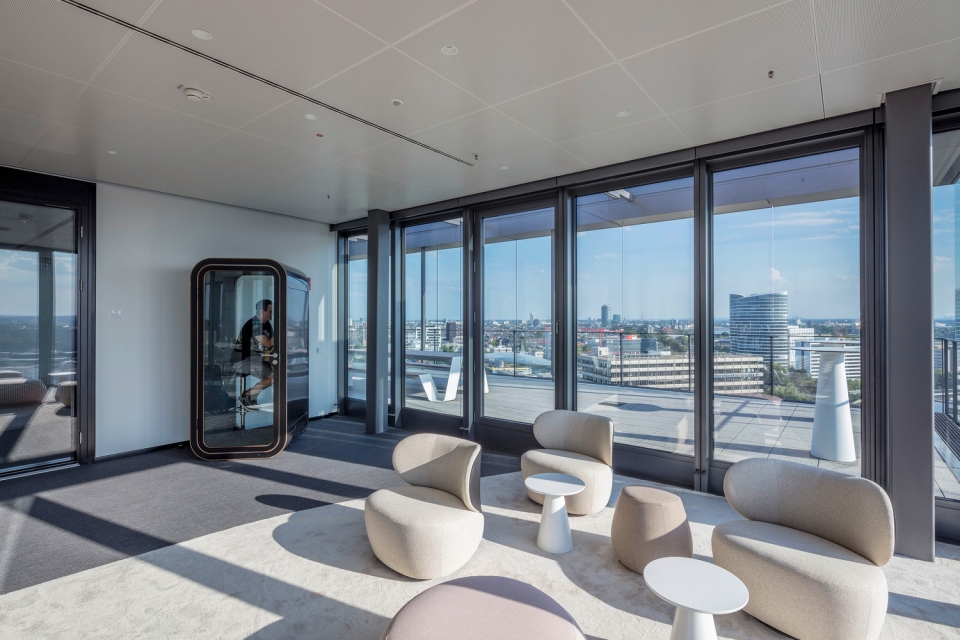 LOreal Horizon 22J122 Germany by HPP Architects