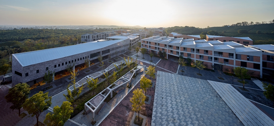 Nanjing Yaxi Citta Slow Village China by BAU