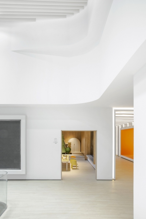 Midea Park Mansion China by CC Design