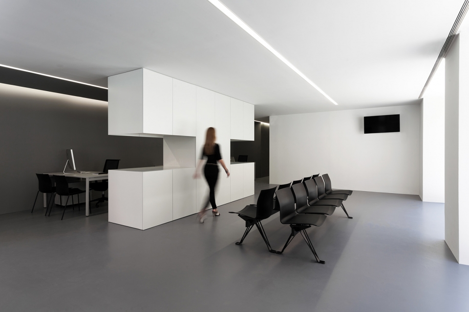 oav offices by fran silvestre arquitectos