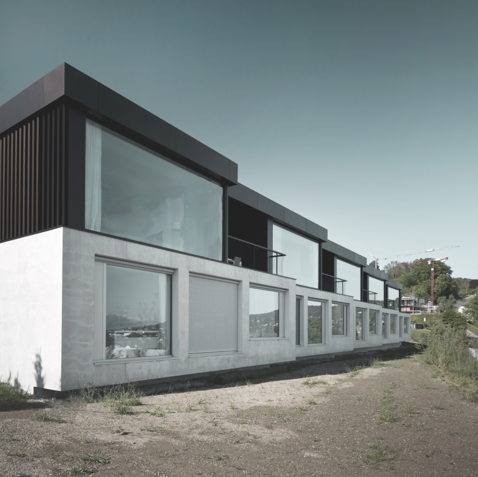five patio houses by think architecture 1