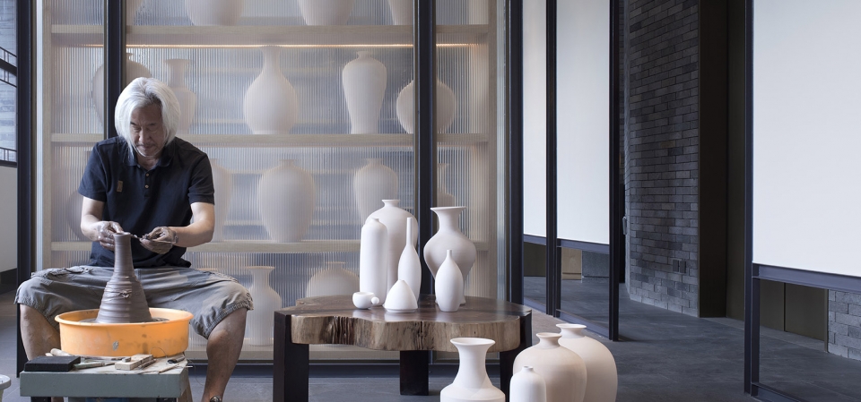 Yuwang Mountain Town Pottery and Colored Glaze Workshop china by Co Direction Design