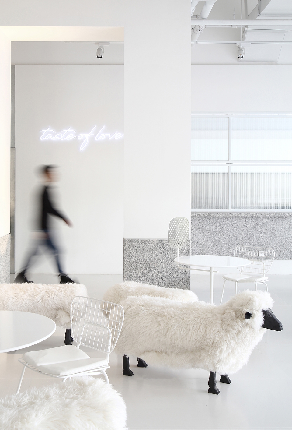 vivis patisserie china by aw design