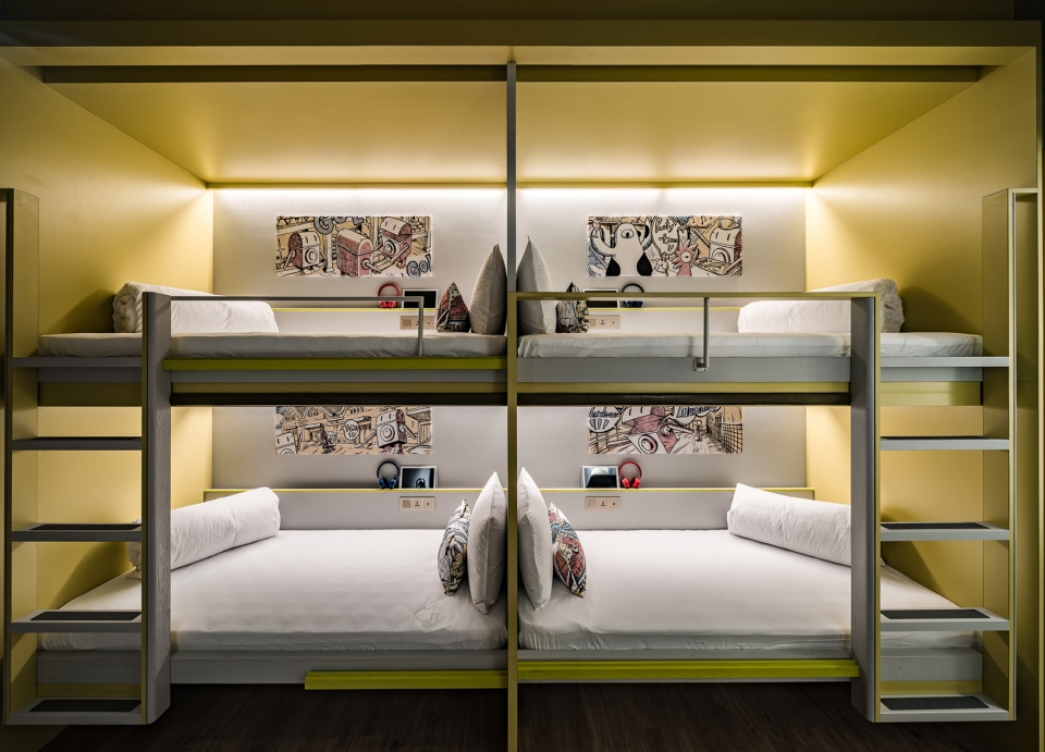 HuaShan Tin by Taipei Base Design Center