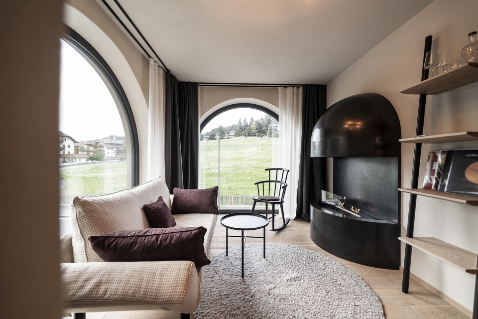 gloriette guesthouse by noa