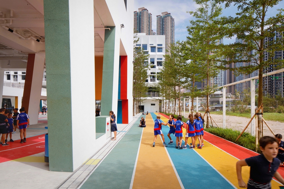 french international school of hong kong tseung kwan o by henning larsen