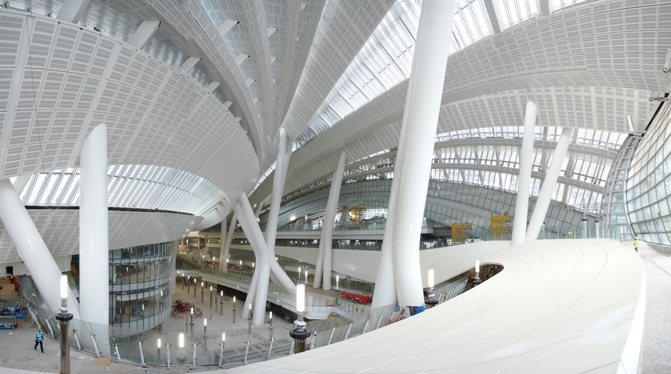 hong kong west kowloon station by andrew bromberg at aedas