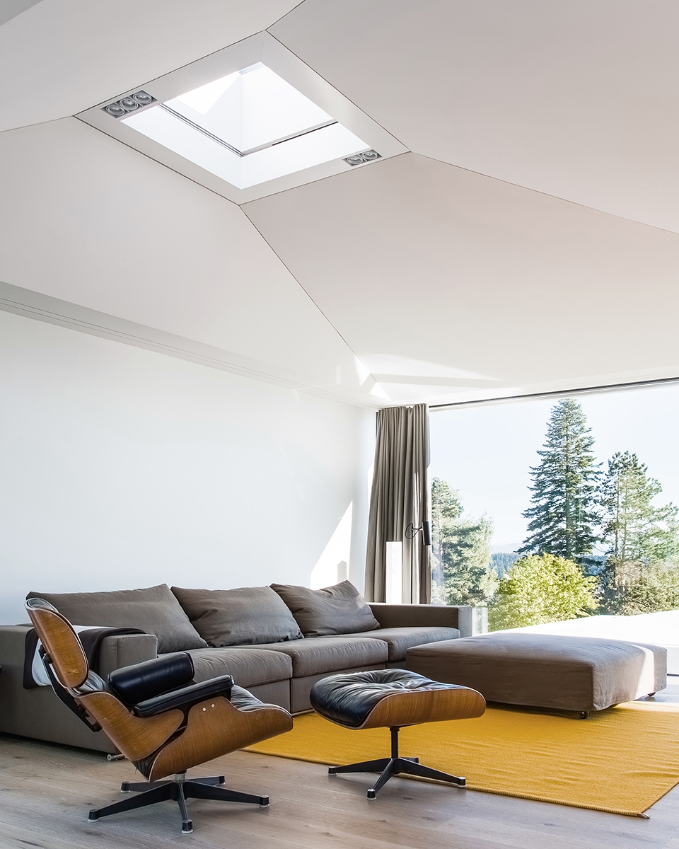 courtyard houses in zumikon by think architecture