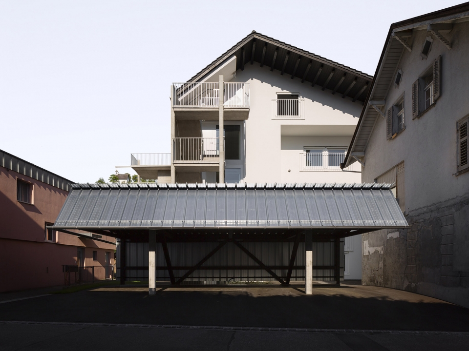 apartment building domat Raphael Zuber